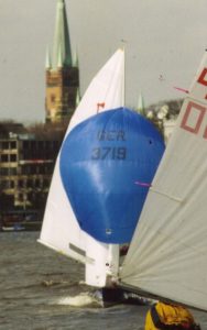 Spinnaker Clown, blau
